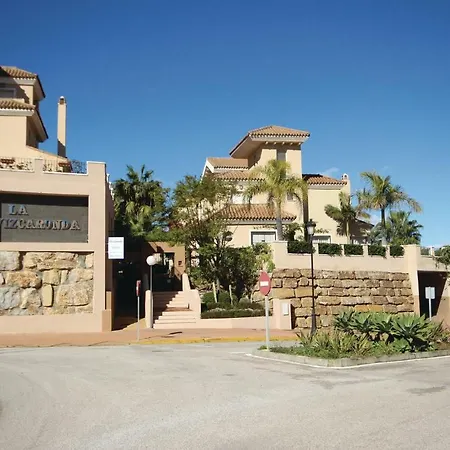Three-bedroom In Holiday home