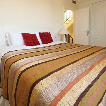 Three-bedroom In Holiday home Manilva